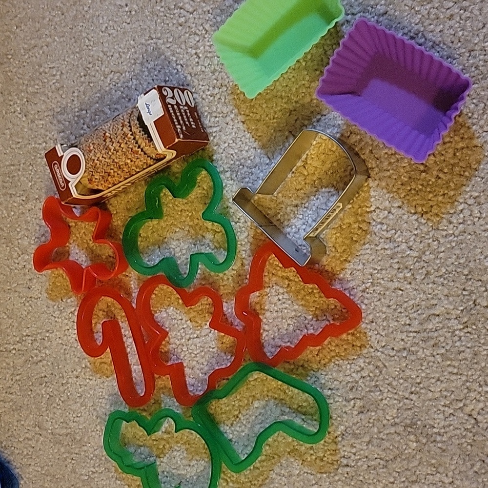 Free W ANY PURCHASE! Christmas Cookie Cutter Set